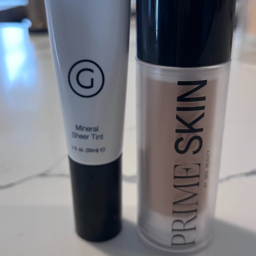 Gee Beauty Prime Skin Tinted Primer and Mineral Sheer Tint Foundation